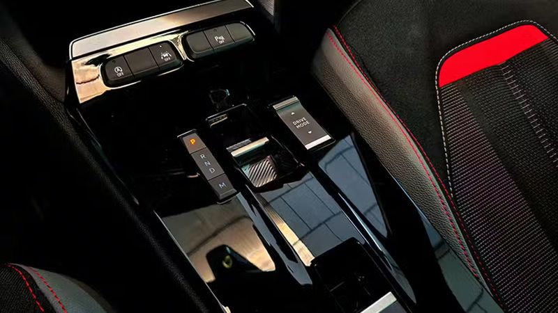 Opel Mokka • 2023 • 23,142 km 12