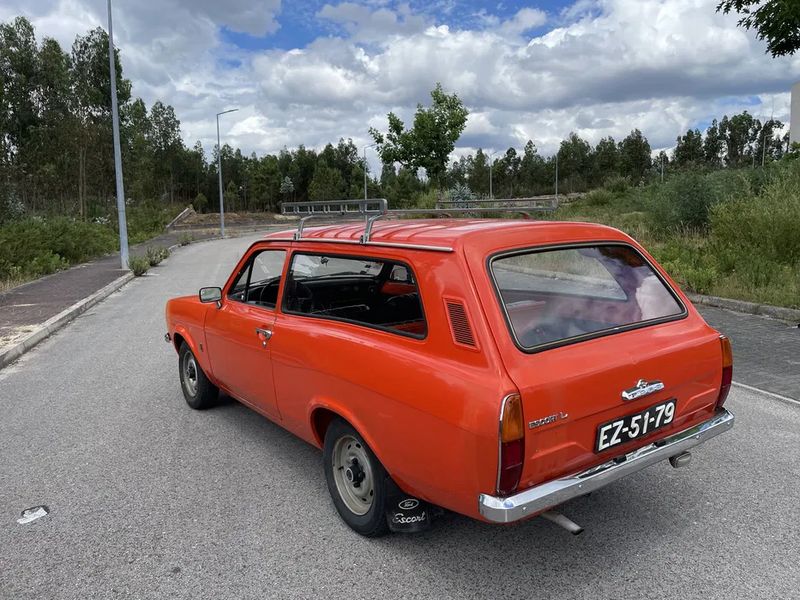 Ford Escort • 1976 • 90,000 km 7