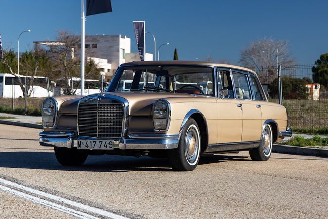 Mercedes-Benz S • 1964 • 77,500 km 46