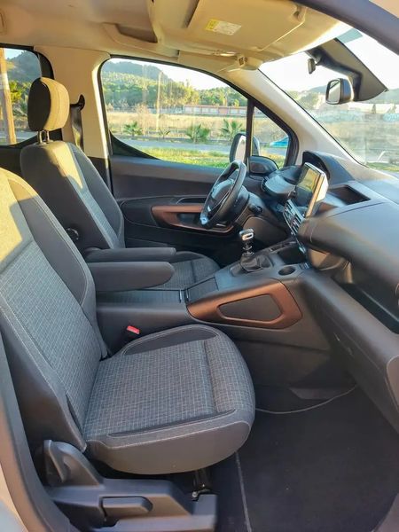 Peugeot Bipper • 2022 • 19,000 km 7