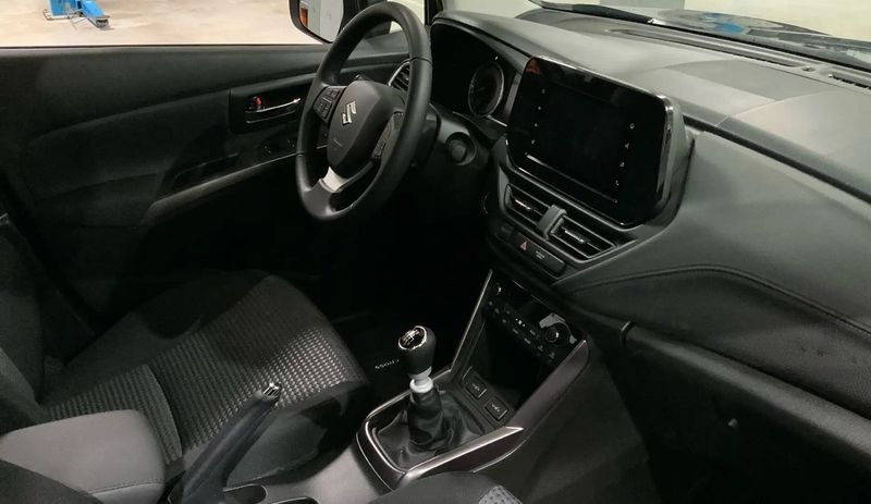 Suzuki S Cross • 2023 • 22,462 km 5