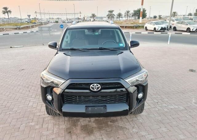 Toyota 4 Runner Limited • 2017 • 37,645 km 1