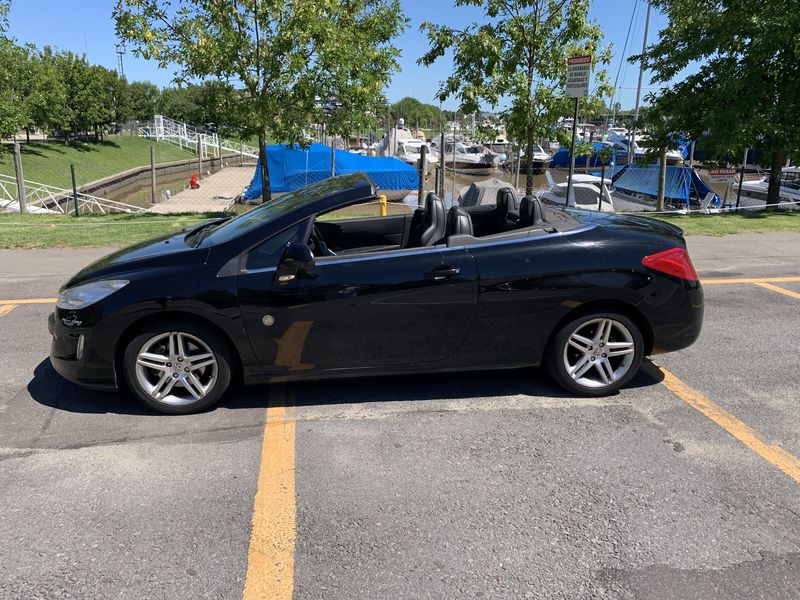 Peugeot 308 CC • 2010 • 150,000 km 3