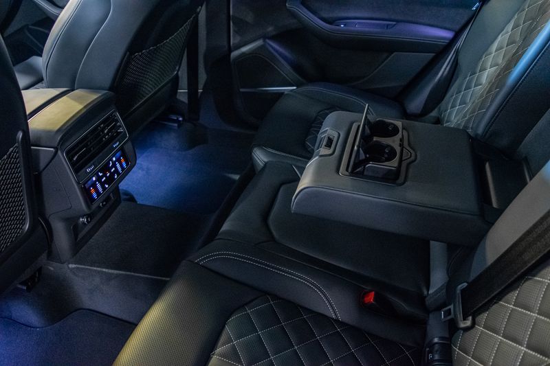 Audi SQ8 • 2024 • 900 km 18