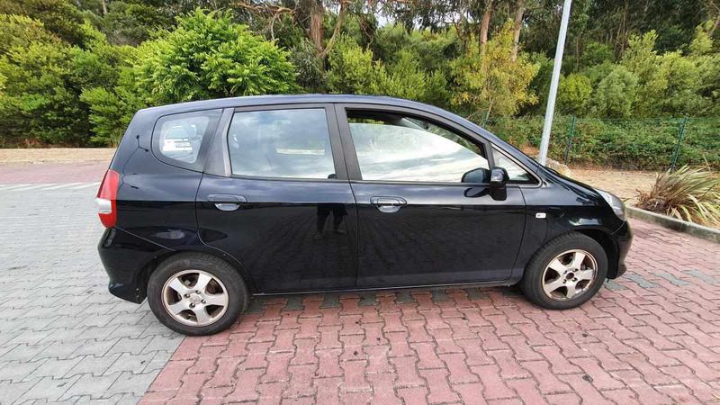 Honda Jazz • 2006 • 128,000 km 2