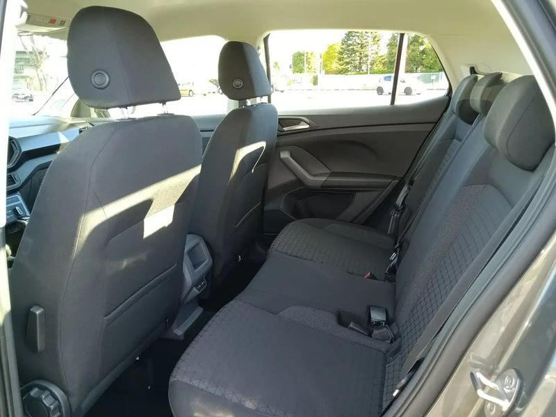 Volkswagen T-Cross • 2021 • 42,000 km 3