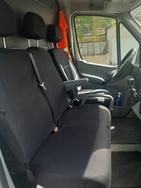 Volkswagen Crafter • 2010 • 272,000 km 13