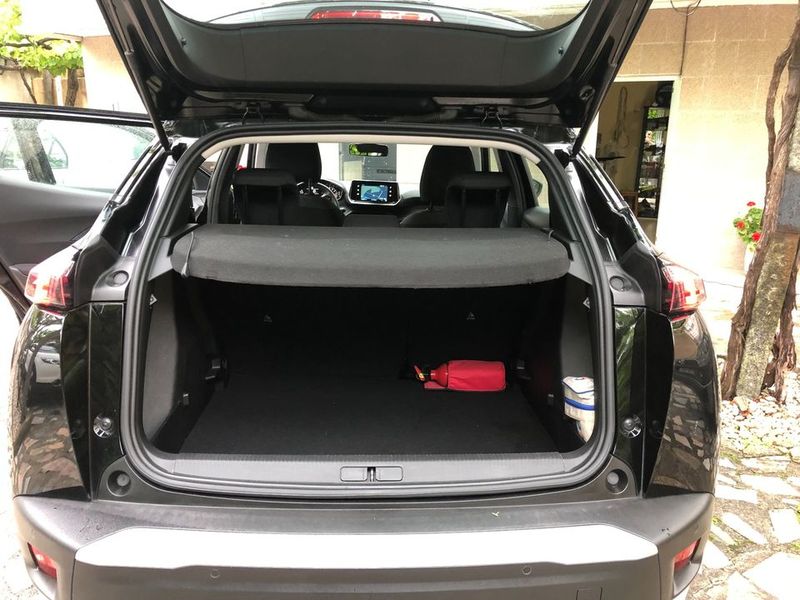Peugeot 2008 • 2020 • 12,000 km 1