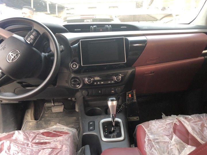 Toyota Hilux • 2019 • 21 km 2