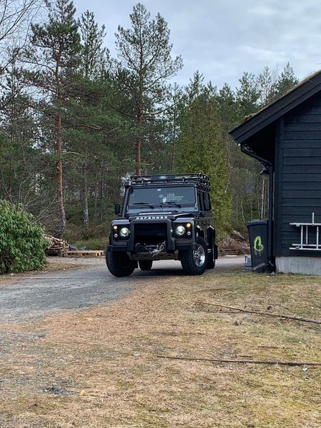 Land Rover Defender • 2016 • 17,000 km 9