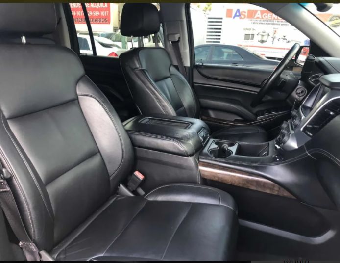 Chevrolet Suburban • 2016 • 100,000 km 7