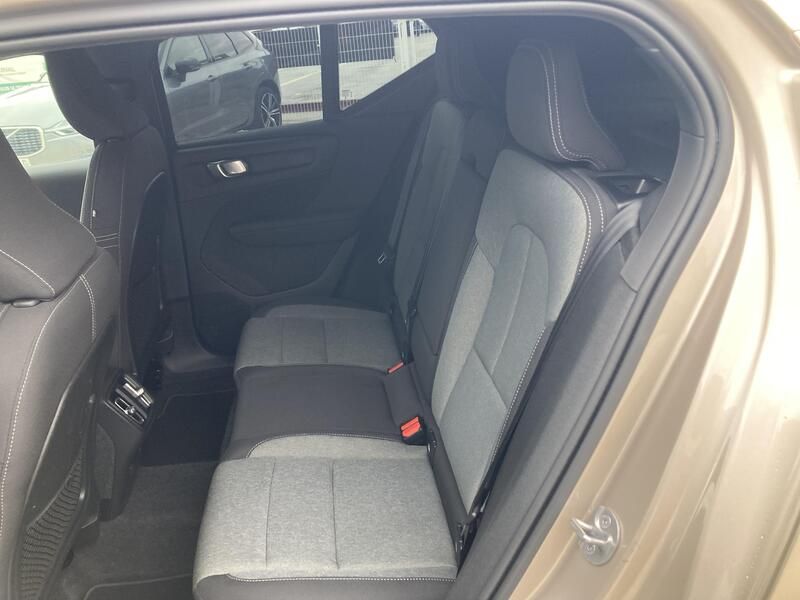 Volvo XC40 • 2024 • 45,624 km 22