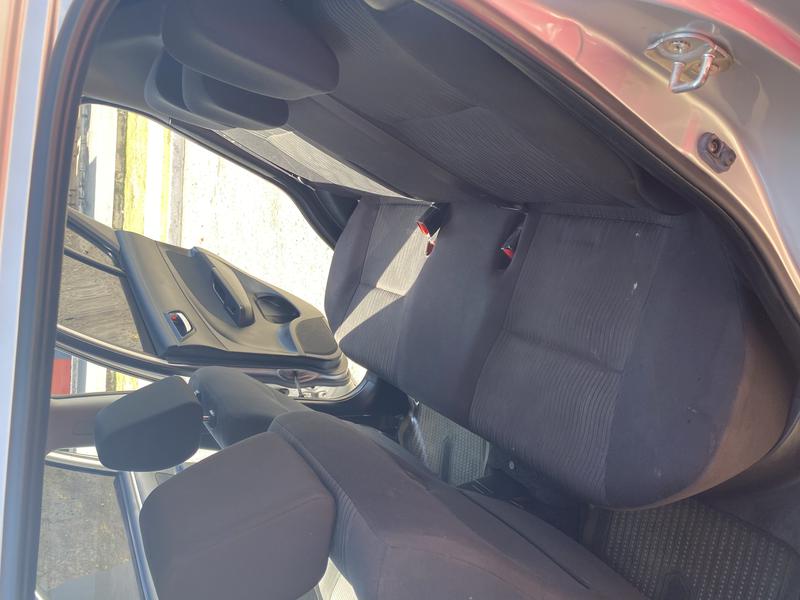 Suzuki Swift • 2012 • 91,198 km 9