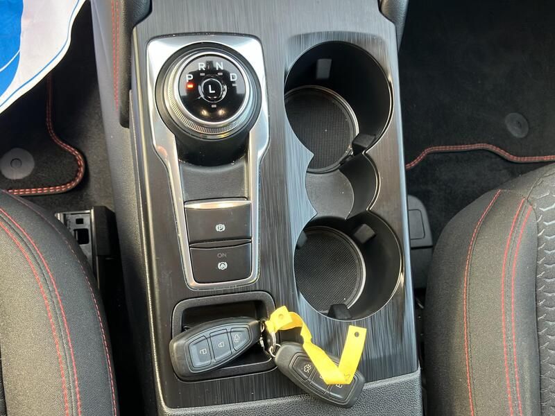 Ford Kuga • 2025 • 6,698 km 13