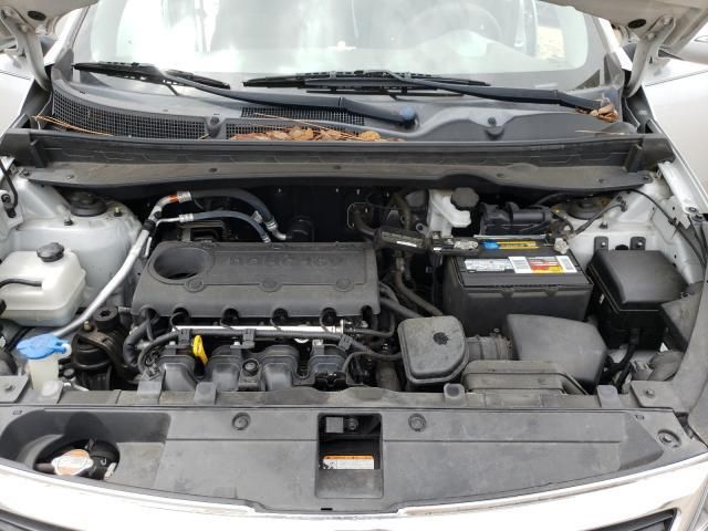 Kia Sportage • 2013 • 10,000 mi 7