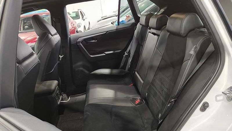 Toyota RAV4 • 2023 • 27,309 km 4