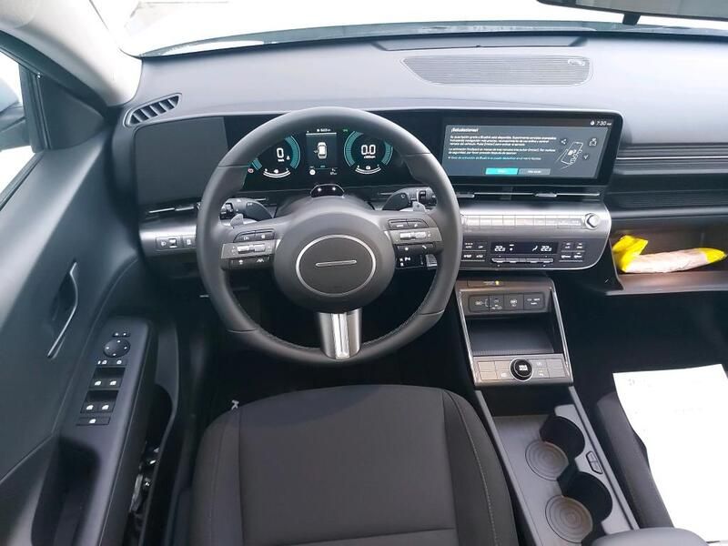 Hyundai Kona • 2025 • 57 km 6