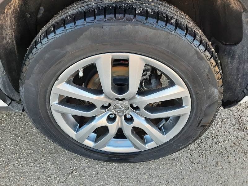 Lexus NX • 2017 • 122,657 km 4