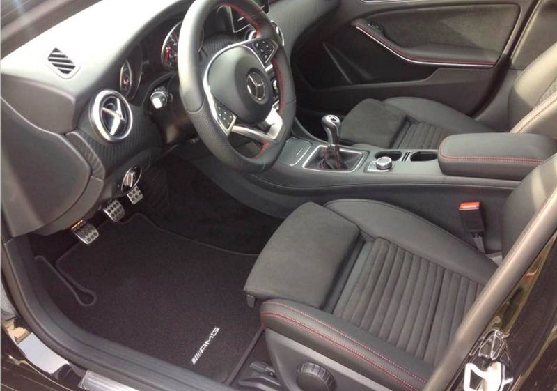Mercedes-Benz A • 2017 • 32,500 km 5