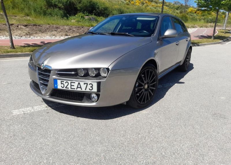 Alfa Romeo 159 • 2007 • 190,000 km 1