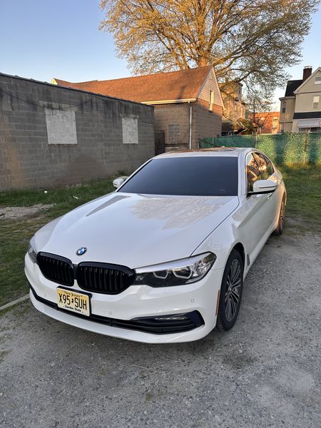 BMW 5 Series • 2018 • 63,000 km 2