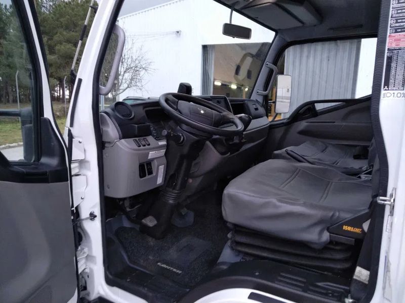 Mitsubishi Fuso canter • 2017 • 17,000 km 5
