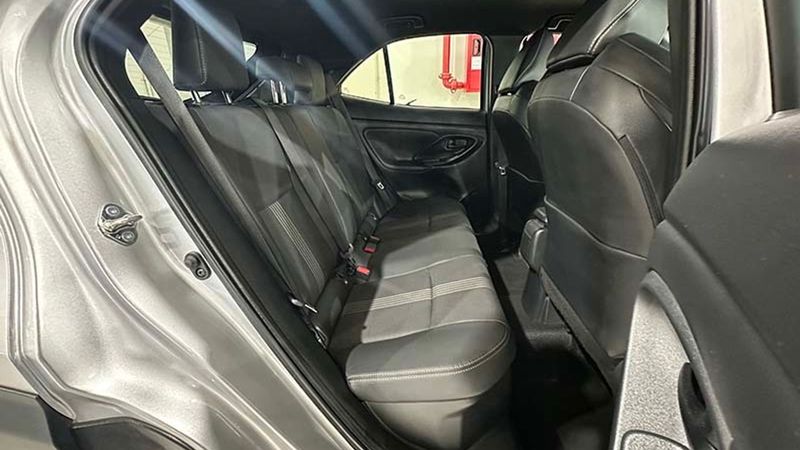 Toyota Yaris • 2023 • 12,564 km 15