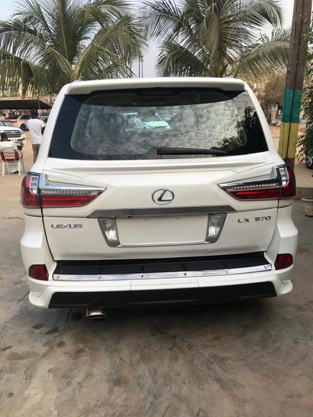 Lexus LX • 2015 • 55,000 km 8