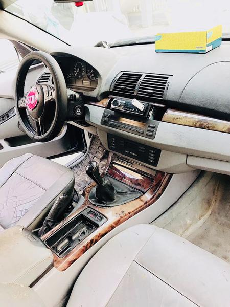 BMW X5 • 2003 • 169,000 km 2