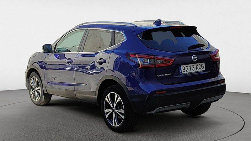 Nissan Qashqai • 2017 • 143,670 km 4