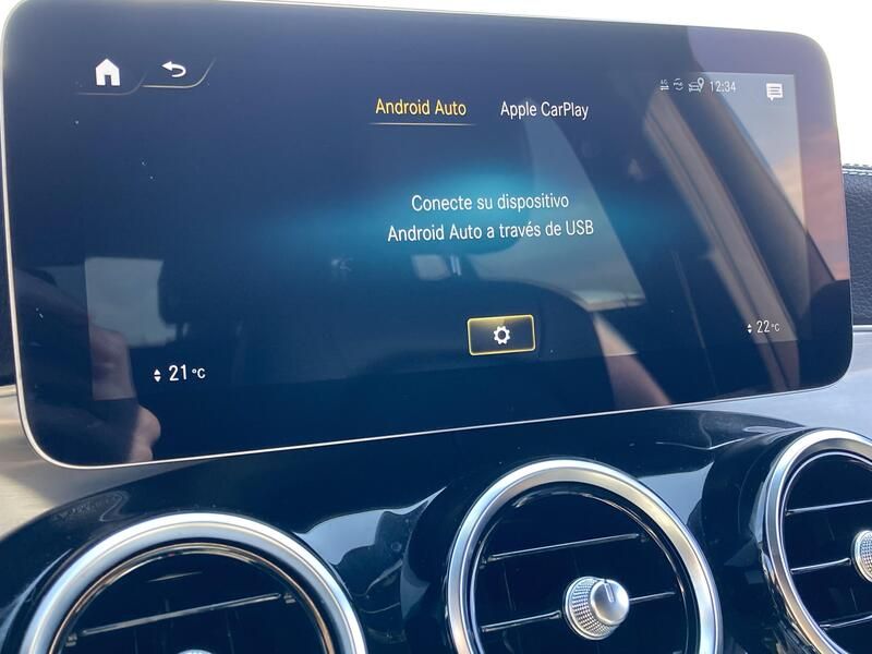 Mercedes-Benz GLC • 2022 • 62,491 km 13