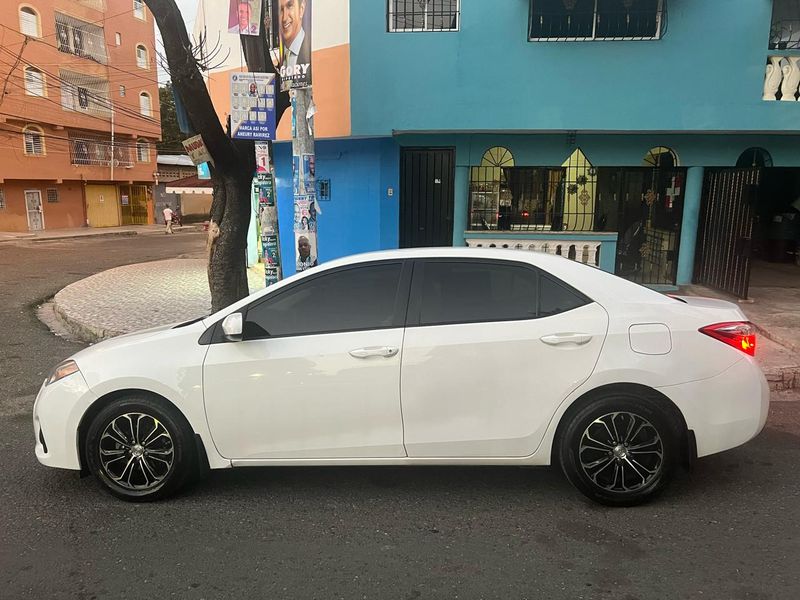 Toyota Corolla • 2016 • 21,100 mi 12