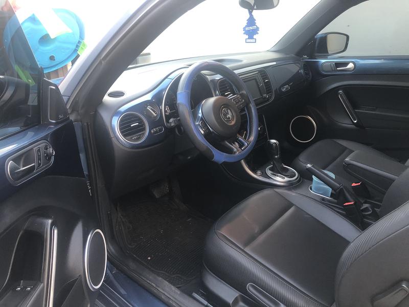 Volkswagen Beetle • 2017 • 31,000 km 4