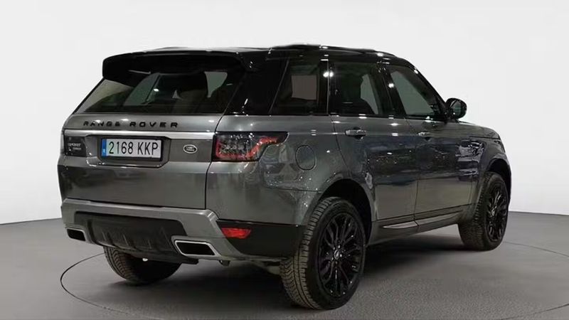 Land Rover Range Rover Sport • 2018 • 97,068 km 4
