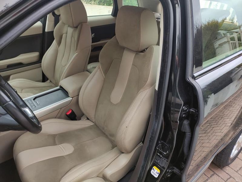 Land Rover Range Rover Evoque • 2015 • 228,000 km 6