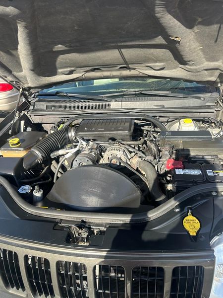 Jeep Cherokee • 2005 • 195 mi 4