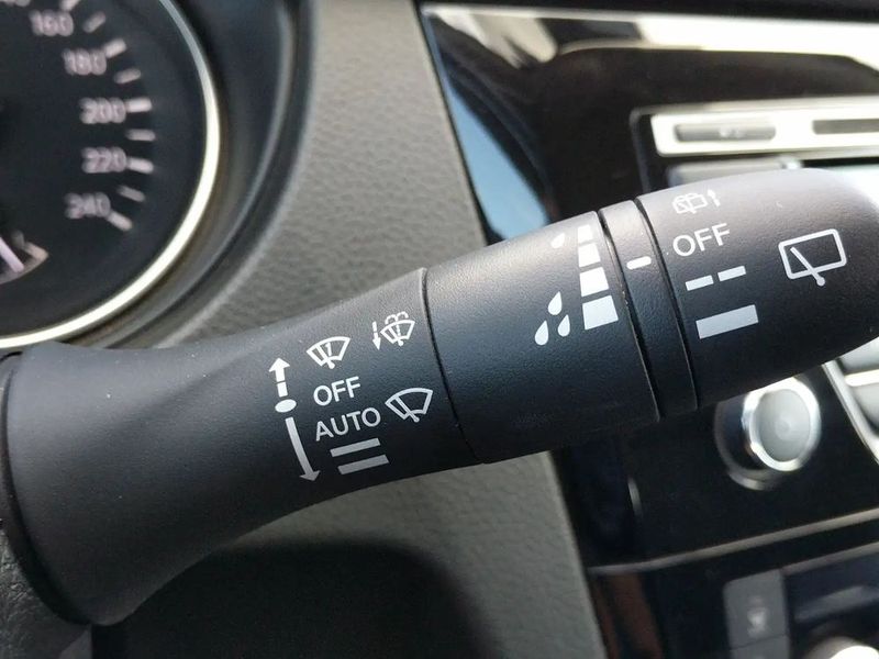 Nissan Qashqai • 2018 • 38,000 km 24