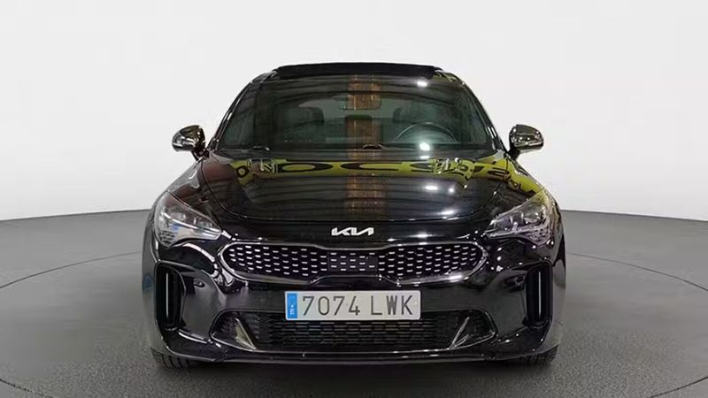 Kia Stinger • 2022 • 42,407 km 3