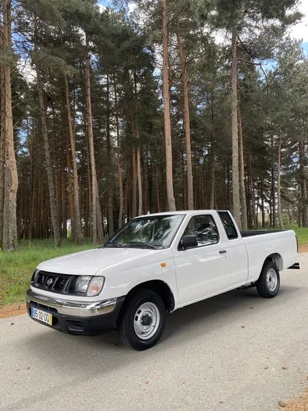 Nissan Pickup • 1999 • 291,000 km 1