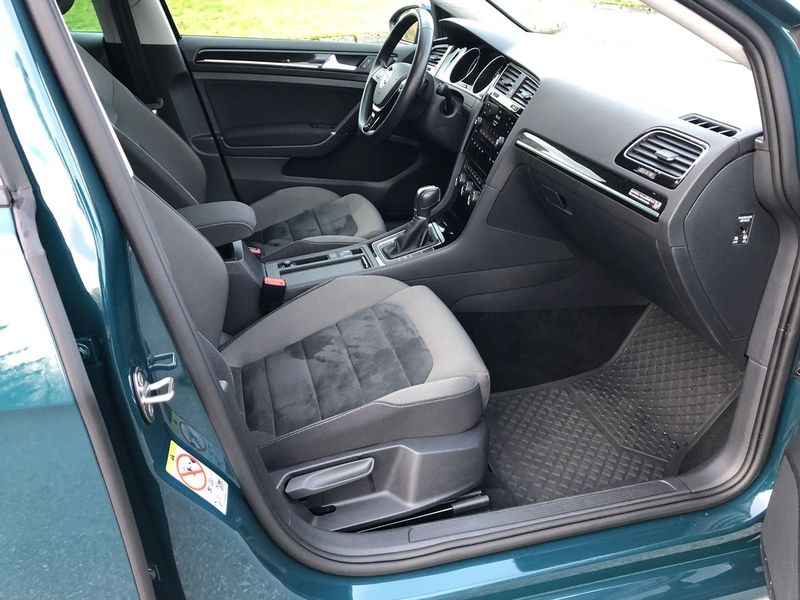 Volkswagen Golf • 2017 • 56,500 km 7