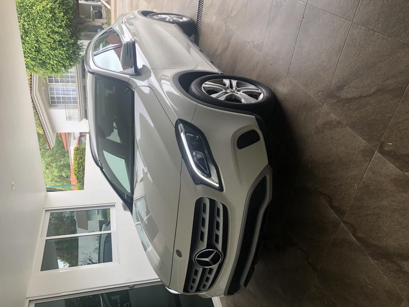 Mercedes-Benz GLA • 2018 • 22,870 km 1