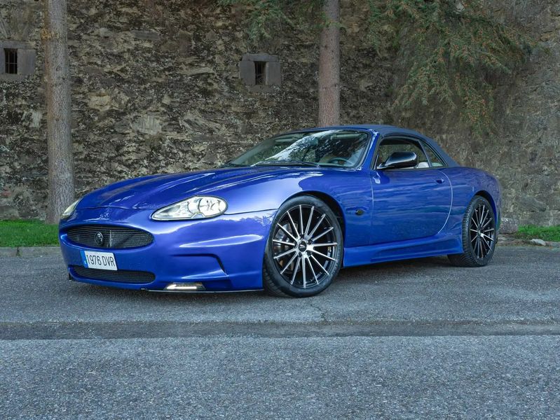 Jaguar XK • 1999 • 130,000 km 2