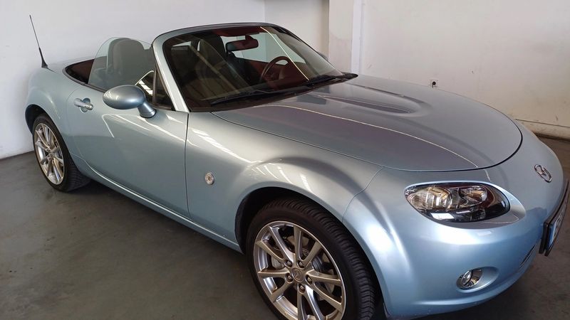 Mazda MX-5 • 2008 • 122,600 km 5