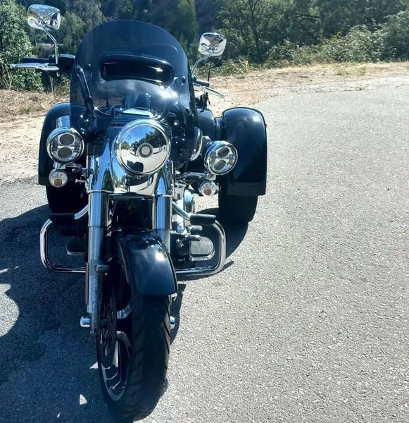 Harley Davidson flstn softail • 2021 • 26,500 km 2