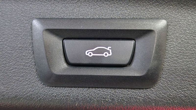 BMW X1 • 2023 • 49,000 km 13