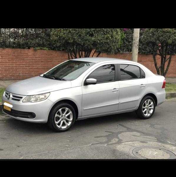 Volkswagen Gol • 2011 • 62,000 km 1