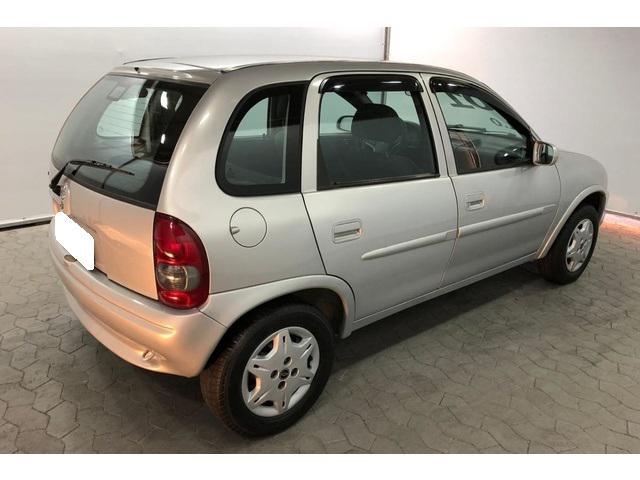 Chevrolet Corsa • 2001 • 7,000 km 1