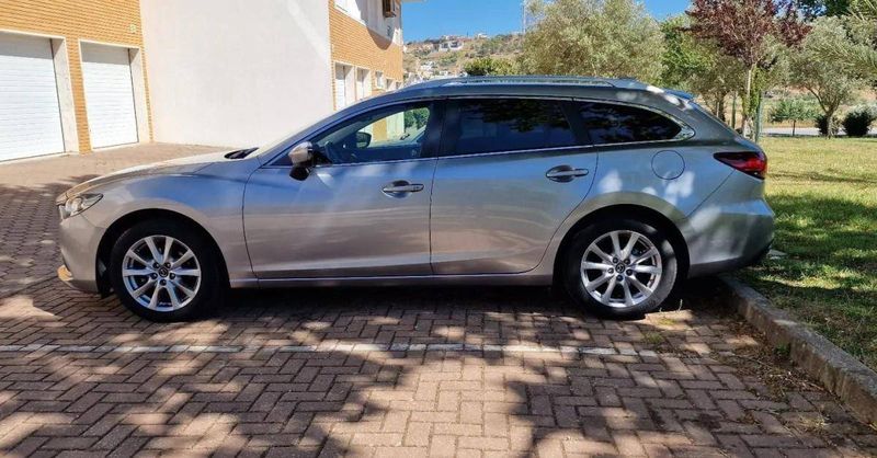 Mazda 6 • 2014 • 144,200 km 3