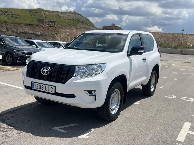 Toyota Land Cruiser • 2020 • 43,764 km 2