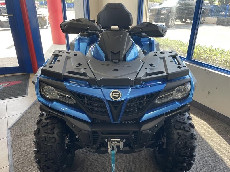 Com-Fab 2022 CF MOTO CFORCE 800CC ATV 4x4 CFORCE 800 XC CFMOTO • 2020 • 1,200 km 1